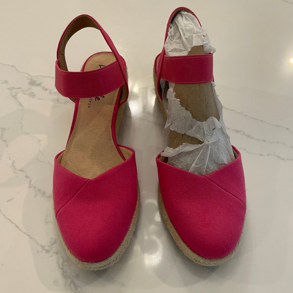 NIB LifeStride Pink Espadrille Wedge Sandals